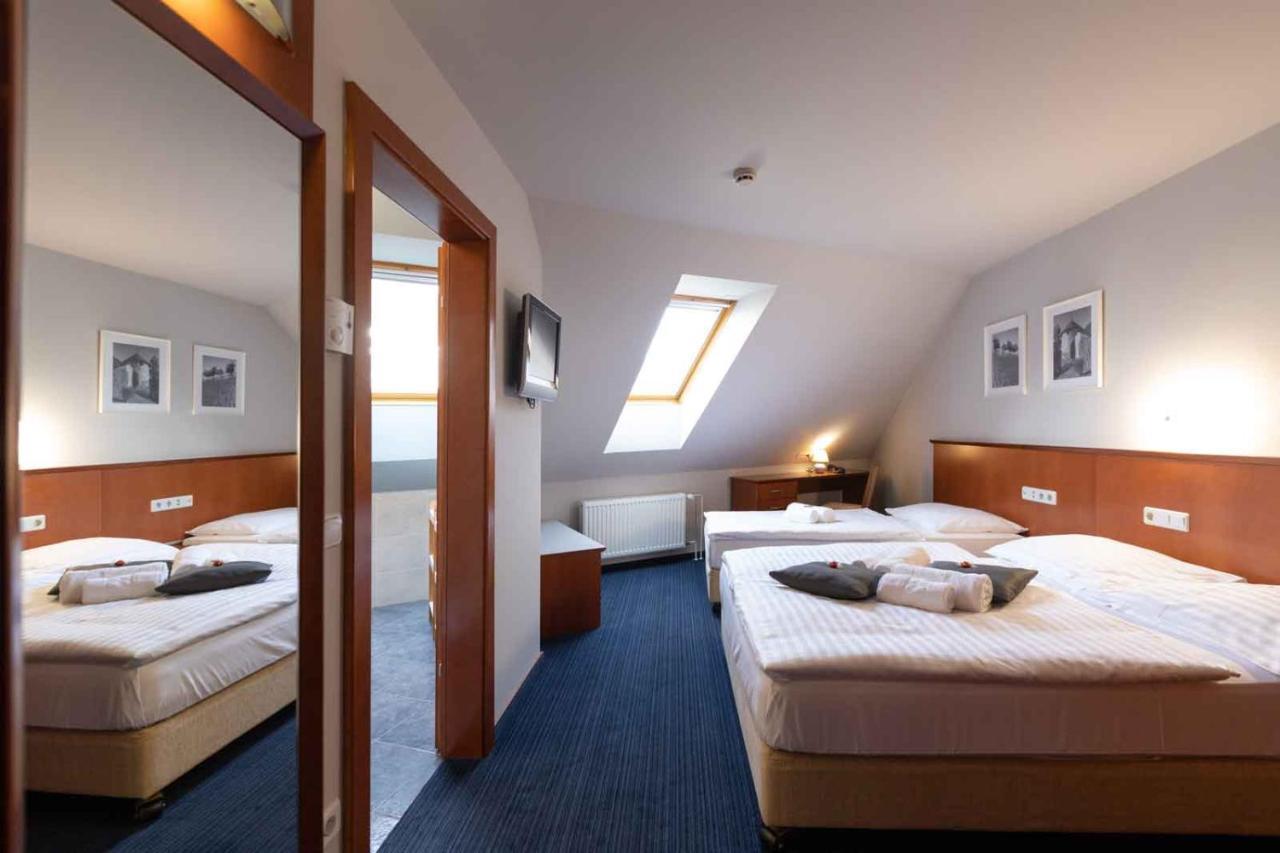 Hotel Spica Laško Εξωτερικό φωτογραφία